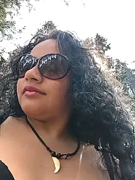 Yaya watson online show from 23, 5, 2026