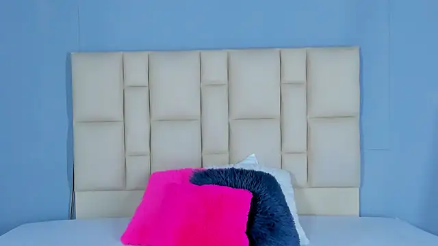 Zafiro  Brown online show from 20, 12, 2025