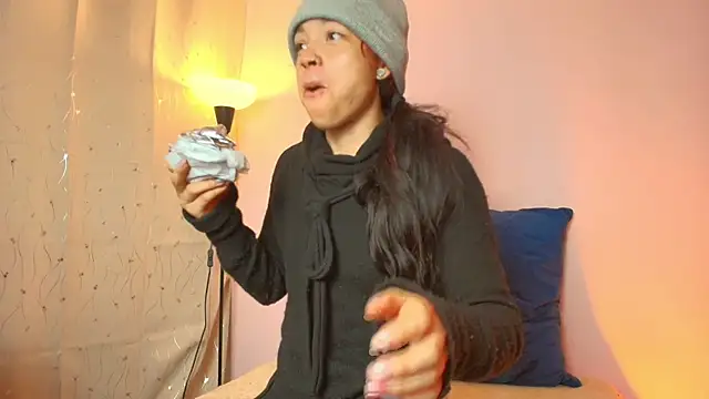 Dafne Mel online show from 9, 2, 2026