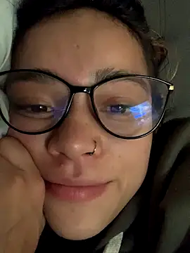 Snapshot of Dafne_Mel chatting on 20, 9, 2025 Dafne Mel online show from 20, 9, 2025