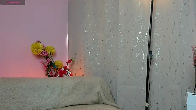 Dafne Mel online show from 11, 4, 2026