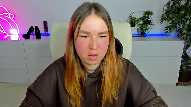 Sofii darling online show from 25, 2, 2026