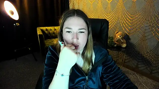 Sofii darling online show from 19, 4, 2026