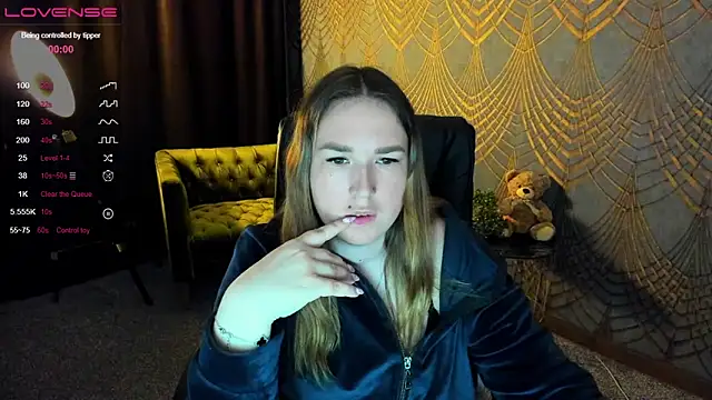 Sofii darling online show from 19, 4, 2026