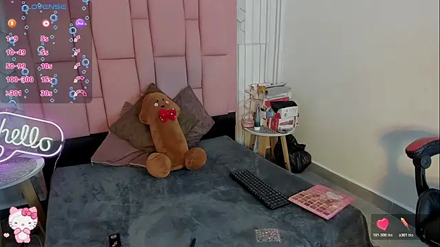 Viiolettlopez online show from 13, 11, 2025