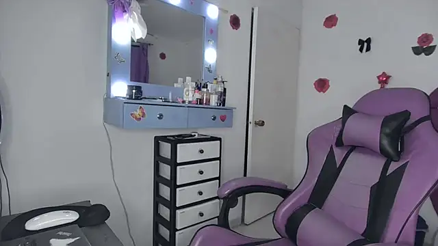 soffy rosses online show from 3, 6, 2026