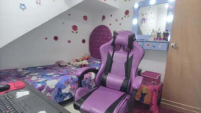 soffy rosses online show from 18, 10, 2025