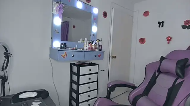 Snapshot of soffy_rosses chatting on 20, 6, 2026 soffy rosses online show from 20, 6, 2026