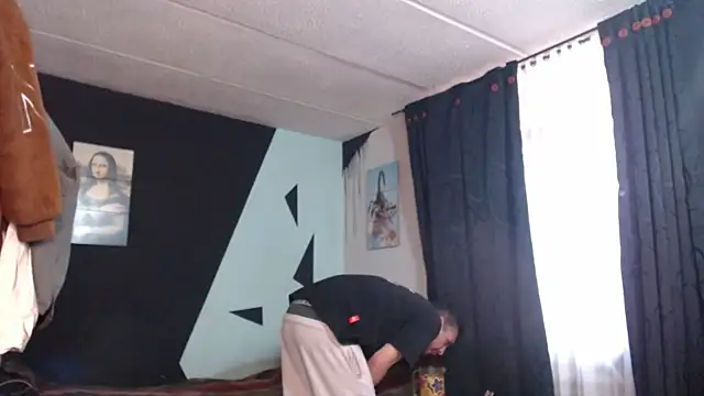 Snapshot of malek_xarx_ chatting on 19, 10, 2025 malek xarx online show from 19, 10, 2025