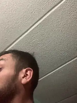 Snapshot of malek_xarx_ chatting on 13, 10, 2025 malek xarx online show from 13, 10, 2025