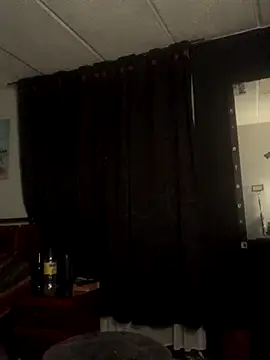 Snapshot of malek_xarx_ chatting on 12, 10, 2025 malek xarx online show from 12, 10, 2025