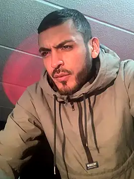 Snapshot of malek_xarx_ chatting on 10, 10, 2025 malek xarx online show from 10, 10, 2025