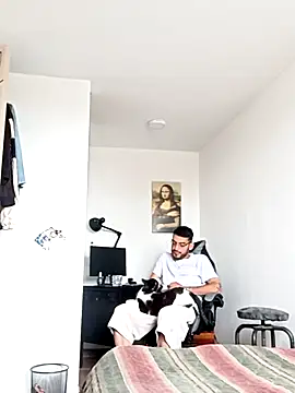 malek xarx  online show from 11, 5, 2026