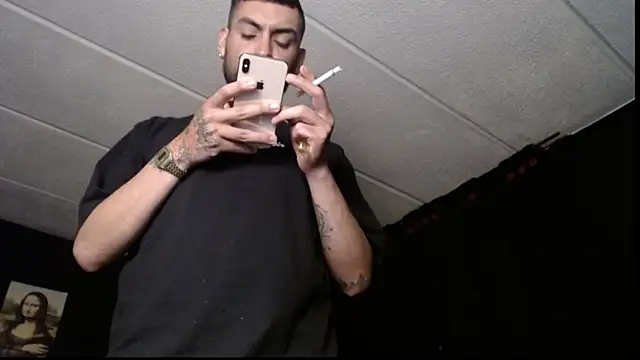 Snapshot of malek_xarx_ chatting on 5, 11, 2025 malek xarx online show from 5, 11, 2025