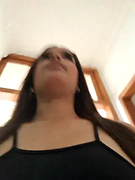 Snapshot of Selena_18x chatting on 4, 10, 2025 Selena 18x online show from 4, 10, 2025