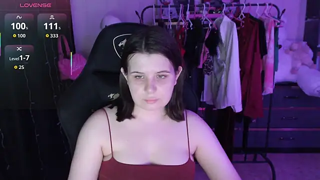 AmyVibess online show from 20, 7, 2026