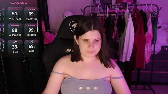 AmyVibess online show from 13, 7, 2026