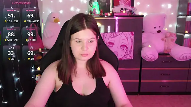 AmyVibess online show from 14, 10, 2025