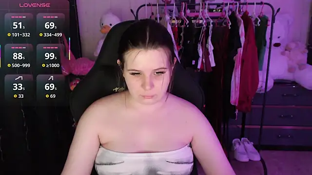 AmyVibess online show from 29, 3, 2026