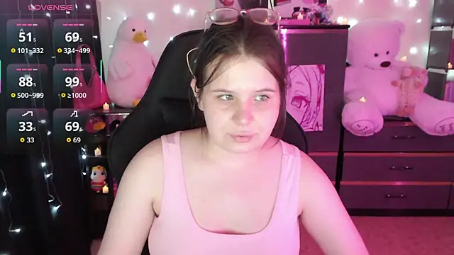 AmyVibess online show from 15, 10, 2025