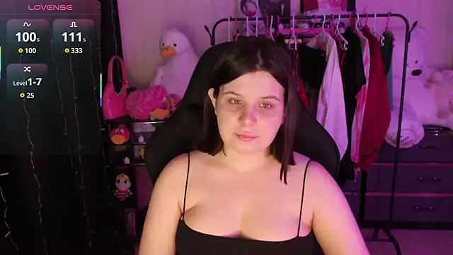 AmyVibess online show from 23, 4, 2026