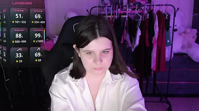 AmyVibess online show from 12, 6, 2026