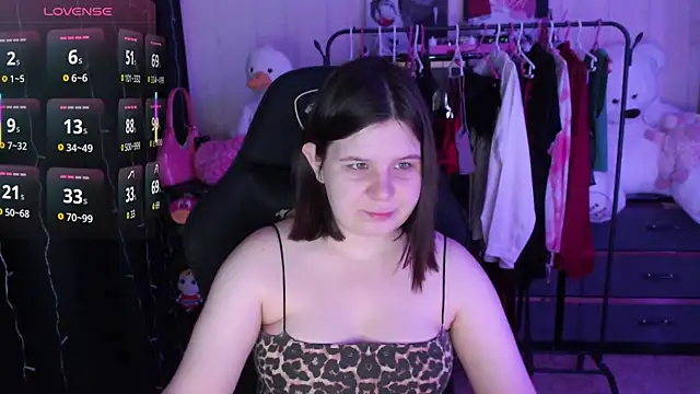 AmyVibess online show from 4, 5, 2026