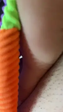 Esmeralda-berrys online show from 2, 2, 2026