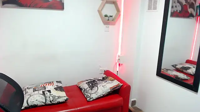 DIVAX MONSERRAT online show from 5, 12, 2025