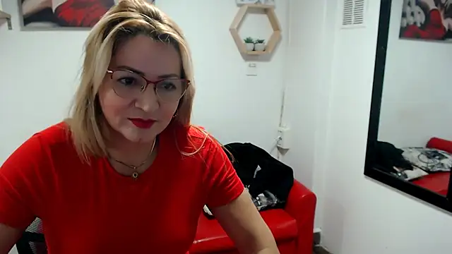 DIVAX MONSERRAT online show from 5, 1, 2026