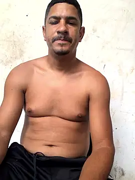 Snapshot of DhanRhuanRd chatting on 18, 3, 2026 DhanRhuanRd online show from 18, 3, 2026