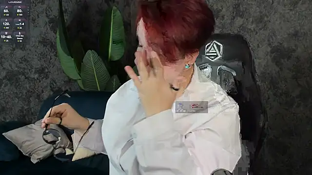 Michelle Wilsson online show from 7, 11, 2025