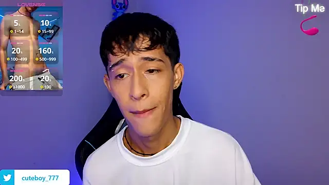 Danny cute 05 online show from 21, 10, 2025