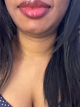 Snapshot of tamil_Aarathi chatting on 9, 6, 2026 tamil Aarathi online show from 9, 6, 2026