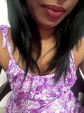 Snapshot of tamil_Aarathi chatting on 2, 10, 2025 tamil Aarathi online show from 2, 10, 2025
