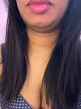 Snapshot of tamil_Aarathi chatting on 9, 7, 2026 tamil Aarathi online show from 9, 7, 2026