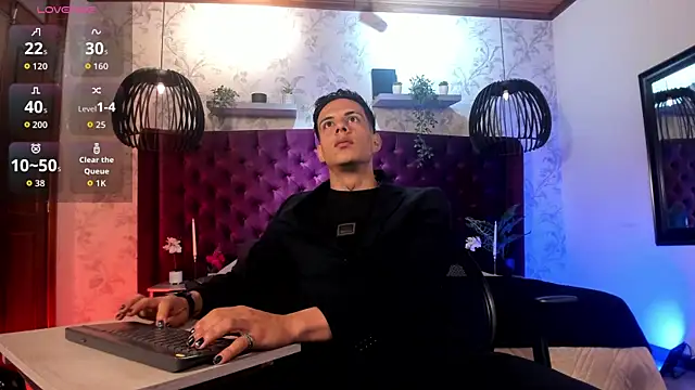 Snapshot of Dustin_Sonne chatting on 16, 6, 2026 Dustin Sonne online show from 16, 6, 2026