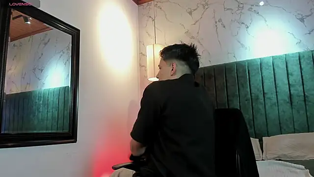 Snapshot of Dustin_Sonne chatting on 20, 6, 2026 Dustin Sonne online show from 20, 6, 2026