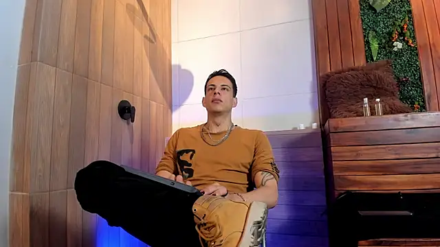 Snapshot of Dustin_Sonne chatting on 17, 7, 2026 Dustin Sonne online show from 17, 7, 2026