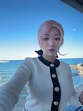 winter11 online show from 10, 11, 2025