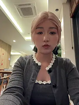 winter11 online show from 28, 11, 2025