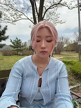 winter11 online show from 17, 4, 2026