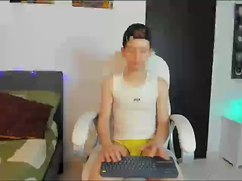 ThiagooJames online show from 2, 2, 2026