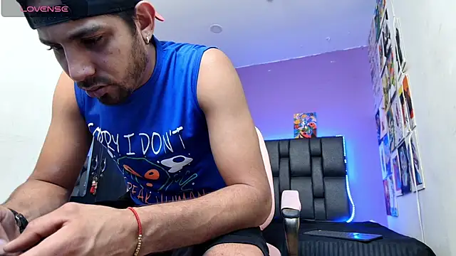 ashtoncooperr online show from 14, 11, 2025