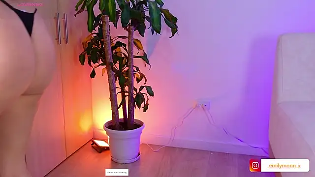 onlyemily  online show from 5, 2, 2026