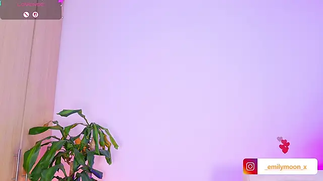 onlyemily  online show from 1, 5, 2026