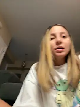 Snapshot of sweetgabriela chatting on 26, 9, 2025 sweetgabriela online show from 26, 9, 2025