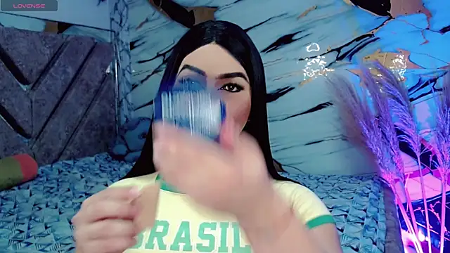 kushina uzumaki75 online show from 11, 4, 2026