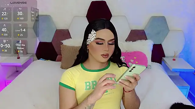 Snapshot of kushina_uzumaki75 chatting on 23, 11, 2025 kushina uzumaki75 online show from 23, 11, 2025