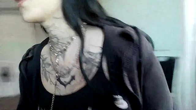 Snapshot of Seductively4_20 chatting on 2, 7, 2026 Seductively4 20 online show from 2, 7, 2026